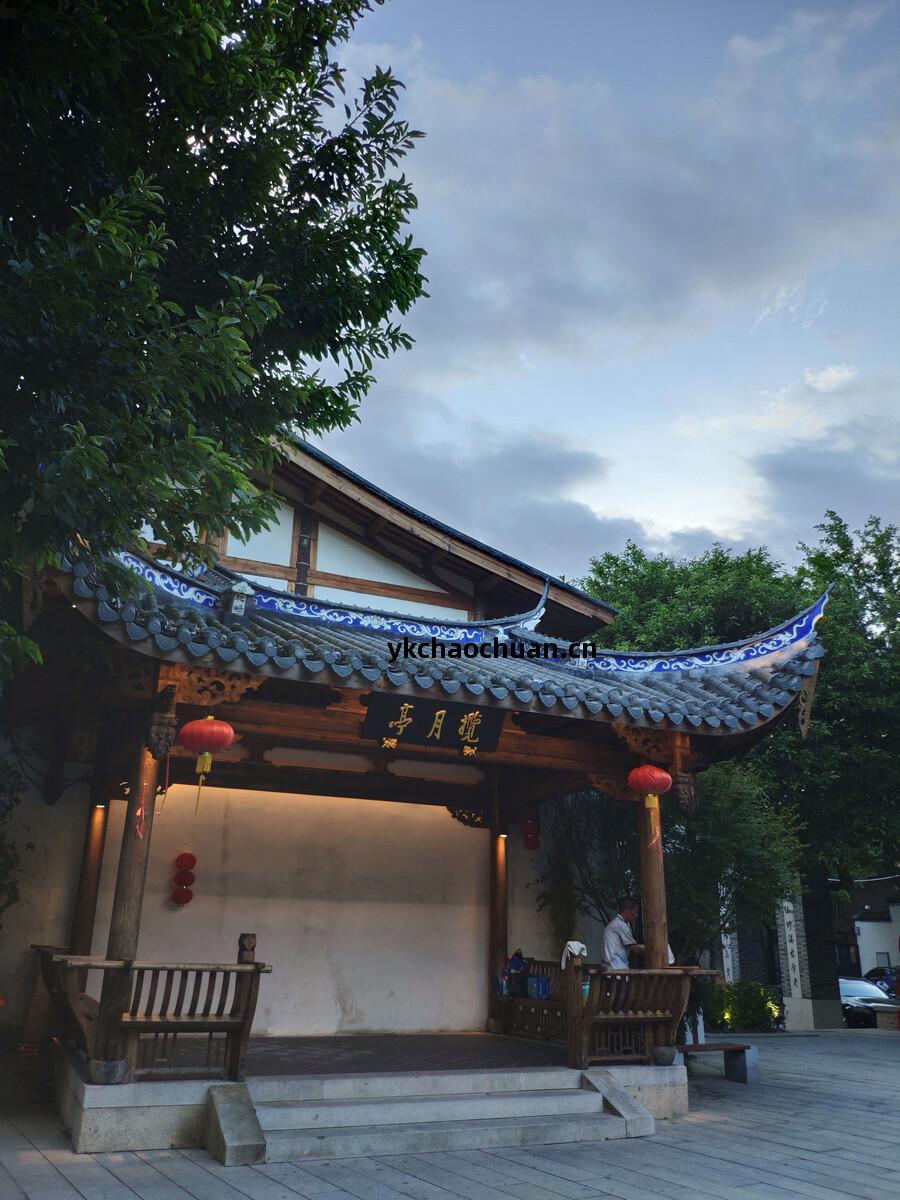 城中山水(shui) 於(yu)山風(feng)景區，福(fu)州市(shi)中心(xin)的(de)綠(lv)肺(fei)與文(wen)脈(mai)